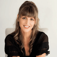 Danielle Holland - Destination Manager | NMLS # 28240 in Morris Plains, NJ