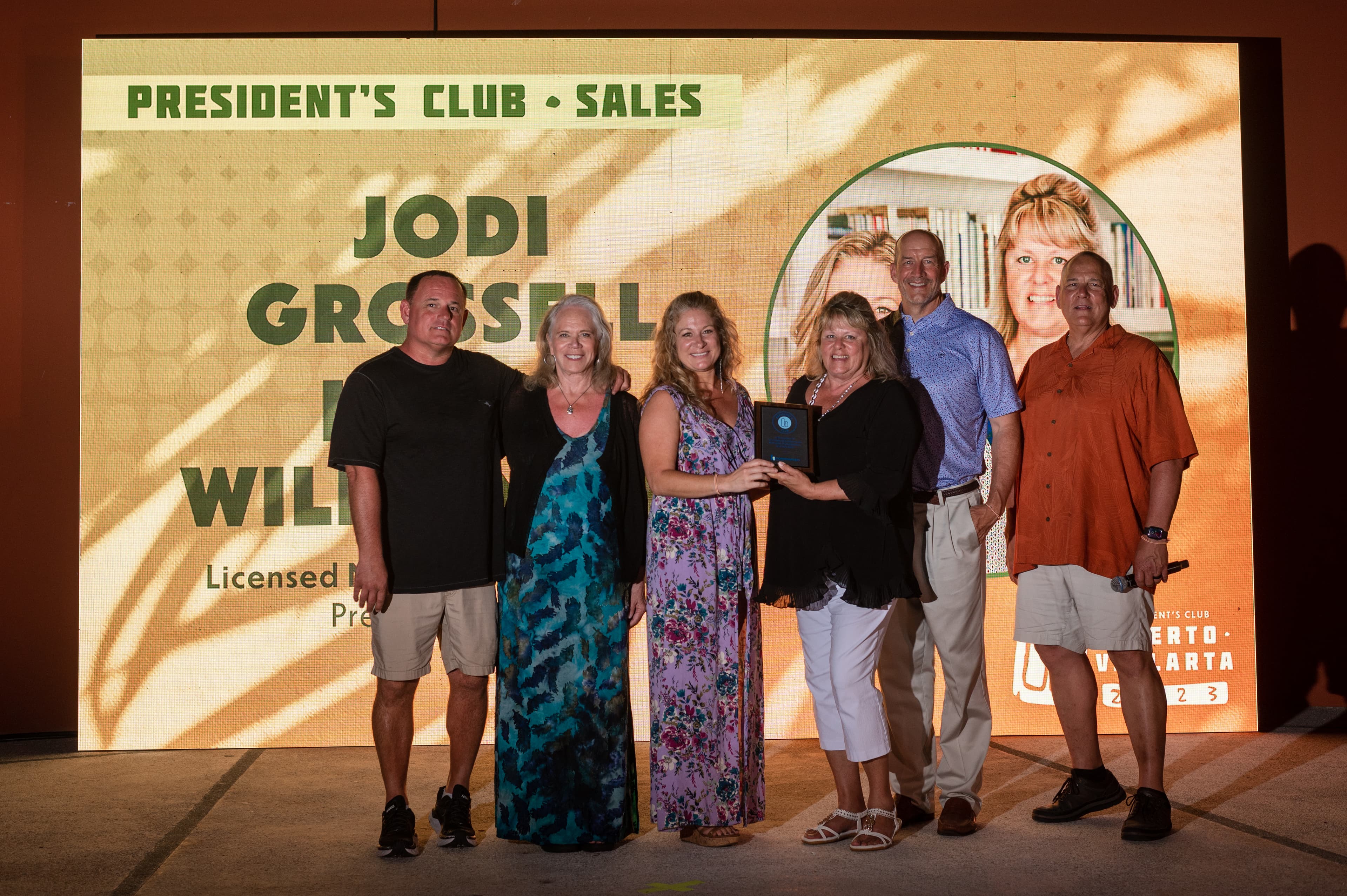 Jodi Grossell - Gallery Photo
