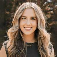 Jenny Graham - Loan Officer NMLS# 2242147