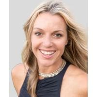 Nicole Francis at CrossCountry Mortgage - Originating Branch Manager | NMLS #345159 in Tahoe City, CA