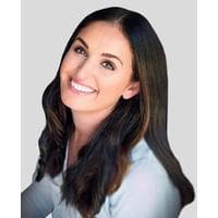 Shireen Shackelford at CrossCountry Mortgage - Originating Branch Manager, VP | NMLS #460626 in Cleveland, OH