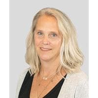Nicole McCarthy at CrossCountry Mortgage - Senior Mortgage Loan Originator | NMLS #63737 in Union, NJ
