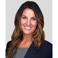 Lisa Wells at CrossCountry Mortgage - Originating Branch Manager | NMLS #460442 in Minnetonka, MN