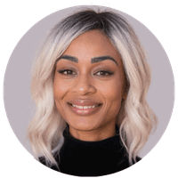 Nikki Dutton at CrossCountry Mortgage - Sr. Loan Officer / Branch Manager | NMLS #952637 in Seattle, WA