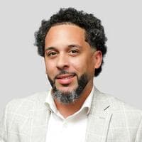 Damon Laylock at CrossCountry Mortgage - Outside Loan Originator | NMLS #973325 in Melville, NY