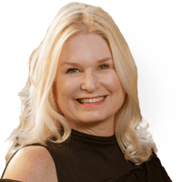Meredith Munger at CrossCountry Mortgage - Loan Officer | NMLS #2126086 in San Diego, CA