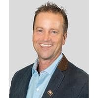 Larry Cadenhead at CrossCountry Mortgage - Loan Officer | NMLS #202248 in North Bethesda, MD
