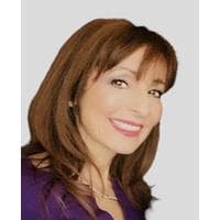 Lisa Mathews at CrossCountry Mortgage - VP of Mortgage Lending, Branch Manager | NMLS #213477 in Westfield, NJ