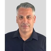 Dean Bounougias at CrossCountry Mortgage - Vice President of Lending | NMLS #403791 in Jericho, NY