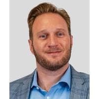 Josh Kirsch at CrossCountry Mortgage - Outside Loan Originator | NMLS #2003650 in Melville, NY