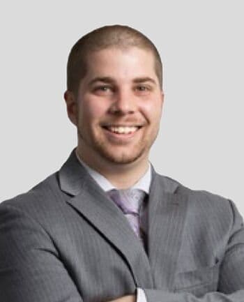Garrett Silva at CrossCountry Mortgage - Branch Manager | NMLS #900500 in Cleveland, OH