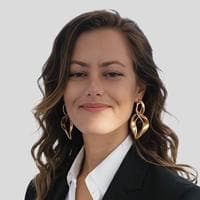 Ashley Pawley at CrossCountry Mortgage - Co-Branch Manager | NMLS #2125087 in Chesapeake, VA