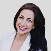 Leanna Stein at CrossCountry Mortgage - Branch Manager | NMLS #1992771 in Kennesaw, GA