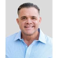 Thomas Stearns at CrossCountry Mortgage - VP of Mortgage Lending | NMLS #134004 in Grand Haven, MI