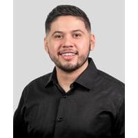 Raul Martinez at CrossCountry Mortgage - Loan Officer | NMLS #1744792 in Scottsdale, AZ