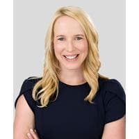 Stephanie Moyer at CrossCountry Mortgage - Senior Vice President of Lending | NMLS #1081073 in St. Louis, MO