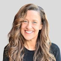 Jenie Jones at CrossCountry Mortgage - Branch Manager/Mortgage Advisor | NMLS #114563 in Lake Oswego, OR