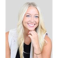 Krysta Neary at CrossCountry Mortgage - Senior Loan Officer | NMLS #2293860 in Bothell, WA