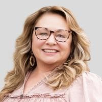 Angel Thompson at CrossCountry Mortgage - Loan Originator | NMLS #2397051 in Decatur, AL