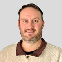 Josh Green at Veterans Lending Group - Loan Officer | NMLS #2766948 in Clarksville, TN