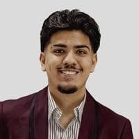 Giovanny Lopez at CrossCountry Mortgage - Loan Officer | NMLS #2760600 in Dallas, TX