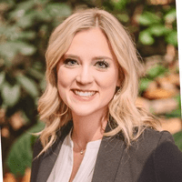 Courtney Holly at CrossCountry Mortgage - Loan Officer | NMLS #1970825 in San Antonio, TX