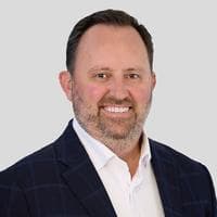 Ryan Jewett at CrossCountry Mortgage - Loan Officer | NMLS #1501109 in Chicago, IL