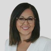 Veronica Quintanilla at CrossCountry Mortgage - Loan Officer | NMLS #192202 in Lacey, WA