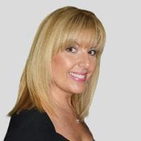 Debra Macaluso at CrossCountry Mortgage - Loan Officer | NMLS #1456946 in Covington, LA