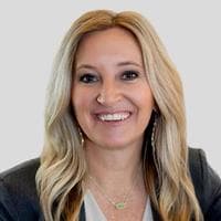 Jenay Bowen at CrossCountry Mortgage - Senior Loan Officer | NMLS #207433 in Rockwall, TX