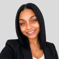 Shareefa Rufai at CrossCountry Mortgage - Senior Loan Officer | NMLS #2810476 in Columbus, OH