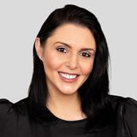 Lauren Swartz at CrossCountry Mortgage - Senior Loan Officer | NMLS #1579809 in Flower Mound, TX
