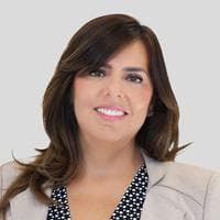 Ivonne Sanchez at CrossCountry Mortgage - Senior Loan Officer | NMLS #230204 in Lisle, IL