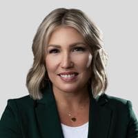Chelsea Connolly at CrossCountry Mortgage - Originating Branch Manager | NMLS #973204 in Scottsdale, AZ