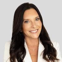 Meg Robb at CrossCountry Mortgage - Regional Vice President | NMLS #546549 in Mount Pleasant, SC
