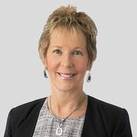 Christy Linn at CrossCountry Mortgage - Senior Loan Officer | NMLS #560488 in Portage, MI