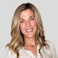 Dayna Mabie at CrossCountry Mortgage - Loan Officer | NMLS #2849798 in Dardenne Prairie, MO