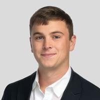 Ryan Underwood at CrossCountry Mortgage - Senior Loan Officer | NMLS #1886806 in Independence, OH