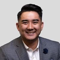 Peter Nguyen at CrossCountry Mortgage - Senior Loan Officer | NMLS #1670358 in Scottsdale, AZ