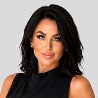 Lindsay Parks at CrossCountry Mortgage - Loan Officer | NMLS #2705496 in Scottsdale, AZ