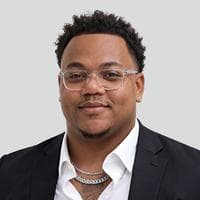 Delton Colvard at CrossCountry Mortgage - Loan Consultant/Advisor | NMLS #2817381 in Cincinnati, OH