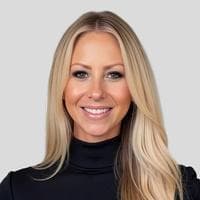 Danielle Heitner at CrossCountry Mortgage - Loan Officer | NMLS #626467 in Fort Walton Beach, FL