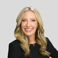 Kristin Roy at CrossCountry Mortgage - Vice President of Lending | NMLS #118498 in Loveland, CO