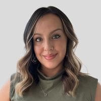 Teresa Vasquez at CrossCountry Mortgage - Loan Officer | NMLS #1662459 in Scottsdale, AZ