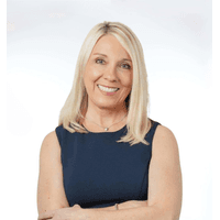 Jennifer Hall - Branch Manager | NMLS #224152 in Worthington, OH