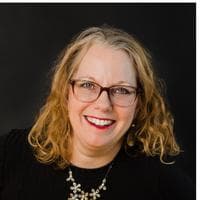 Carol Lunde - REALTOR in West Des Moines, IA