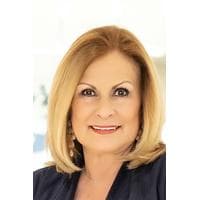 Velma Medina - Sales Associate in Lubbock, TX