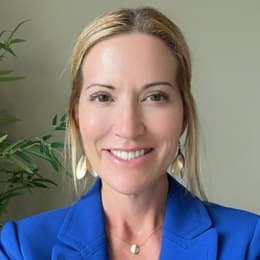 Julie Ryberg - Gallery Photo