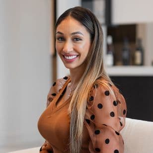 Abigail Batista - Gallery Photo