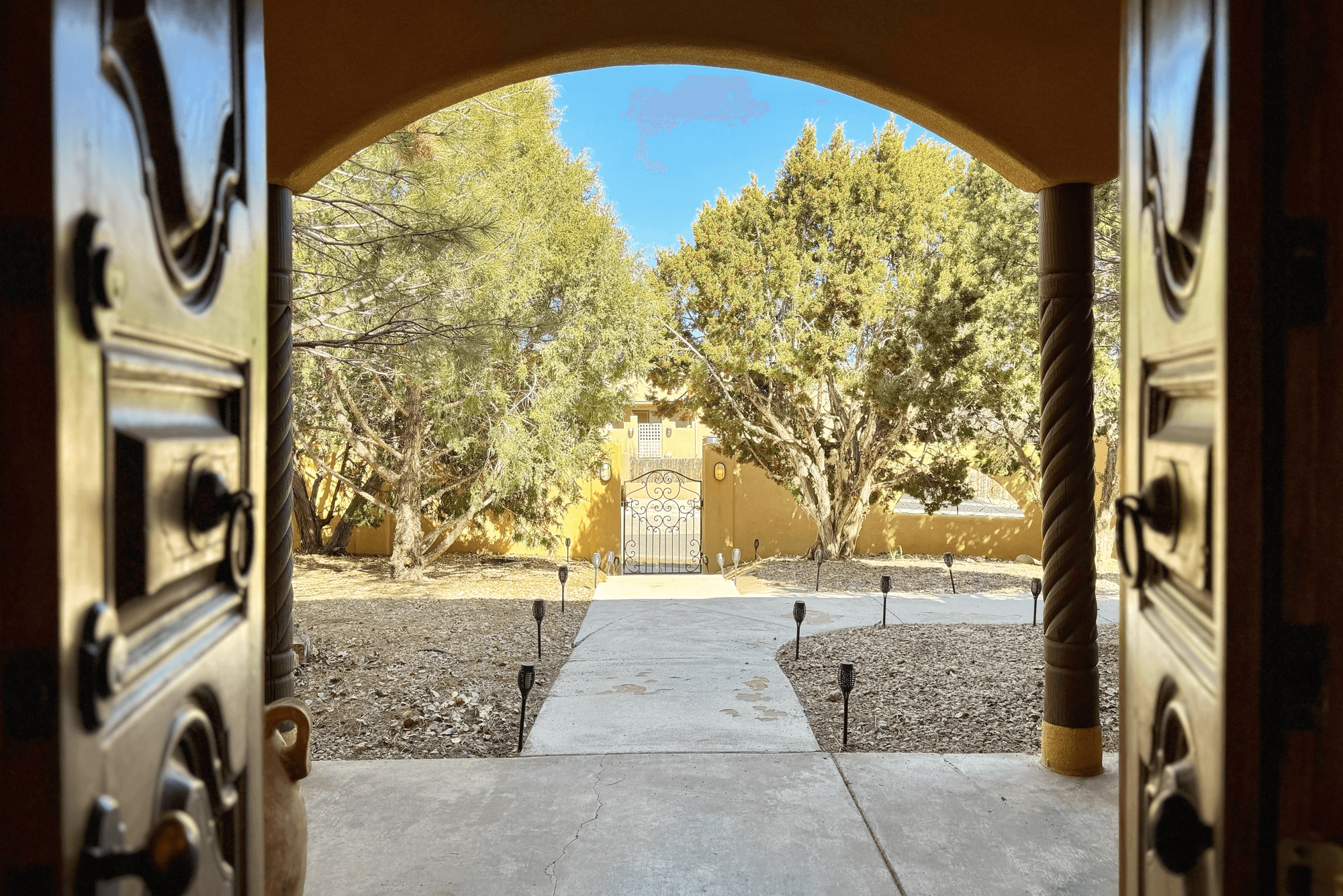 Valentino Realty Group, Silvia P Bobadilla Principal Realtor - Gallery Photo